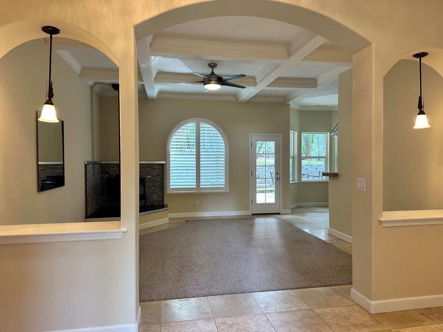 5534 Mockingbird Ct.