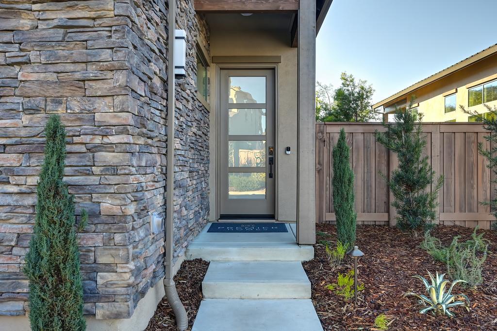 7080 Soleil Way
