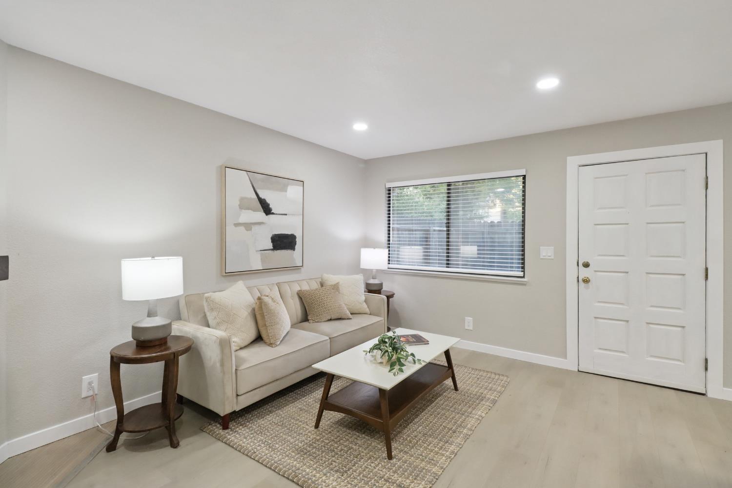 3401 Bermuda Avenue 32