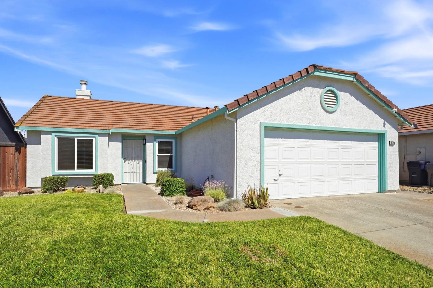 8298 Sunny Creek Way