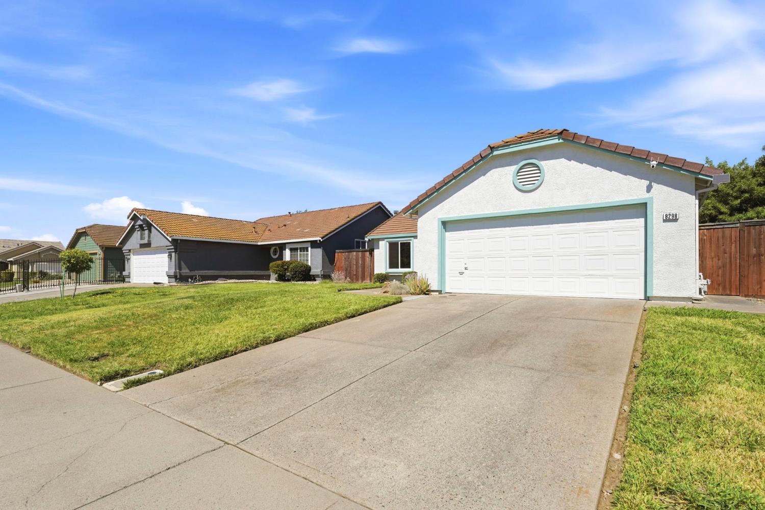 8298 Sunny Creek Way