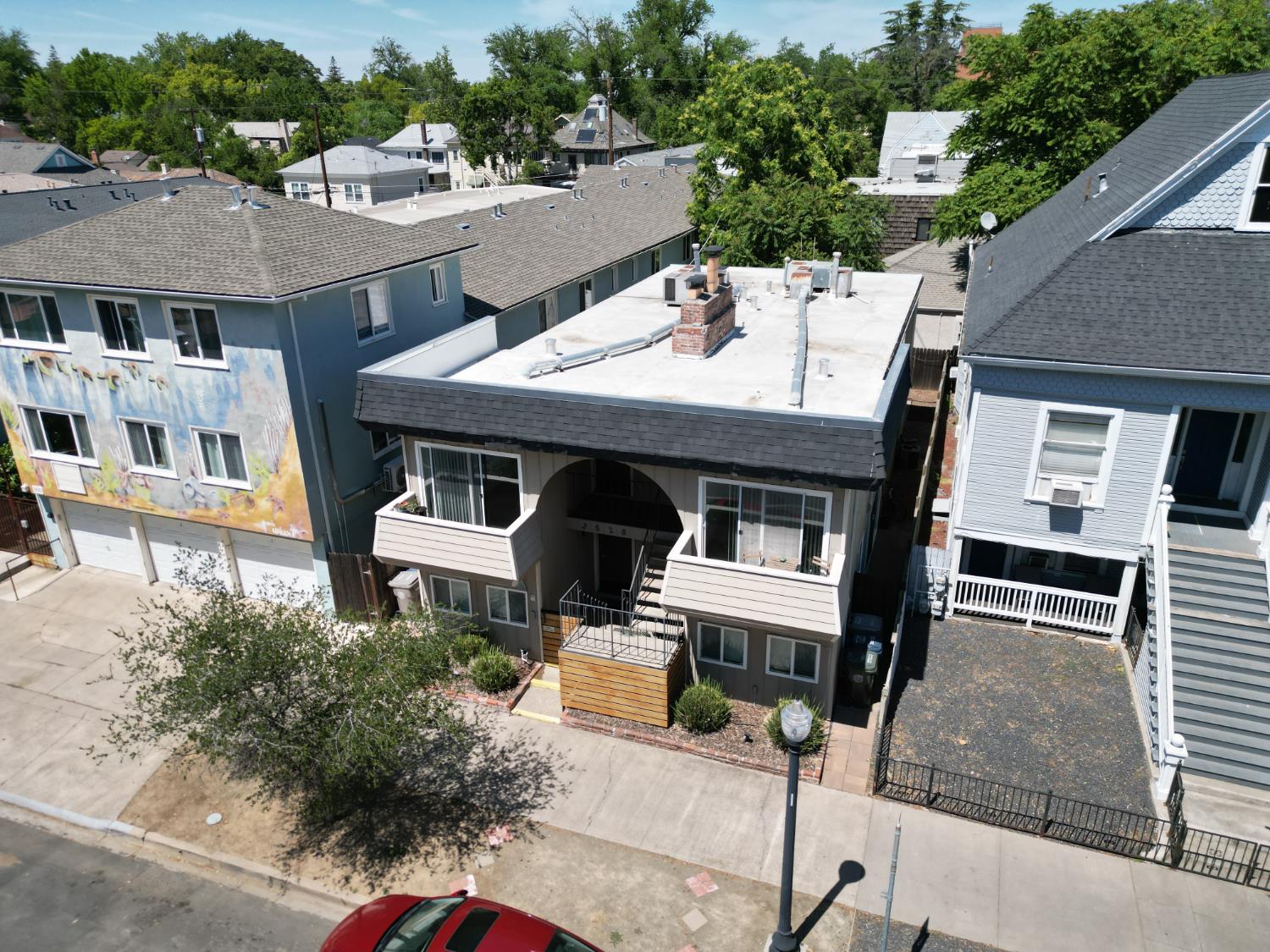 2525 N Street