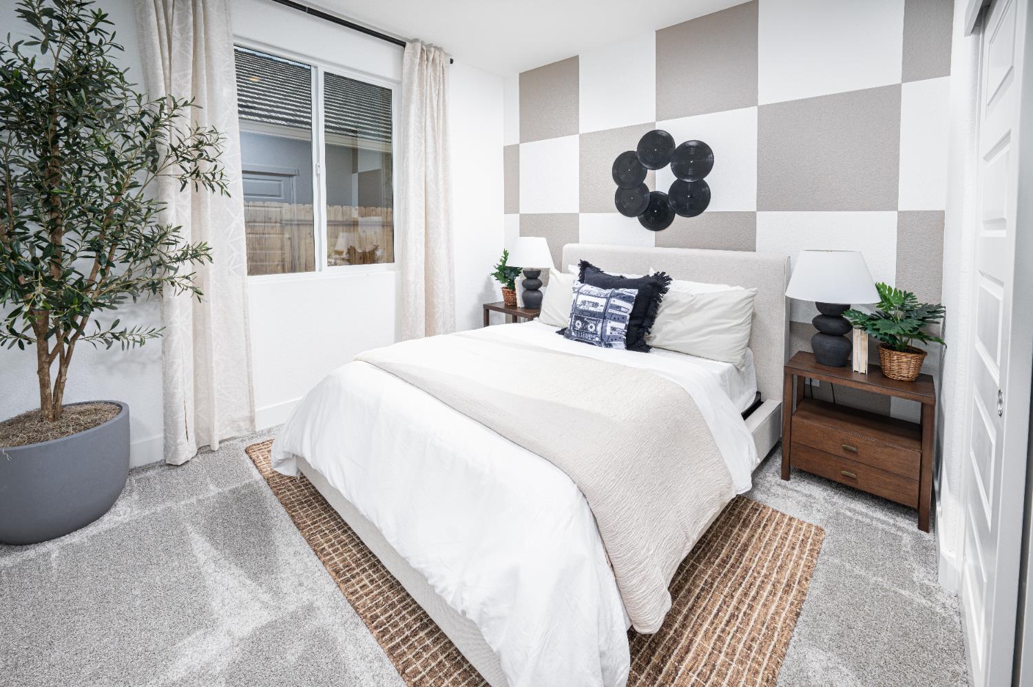 4622 Duckhawk Circle