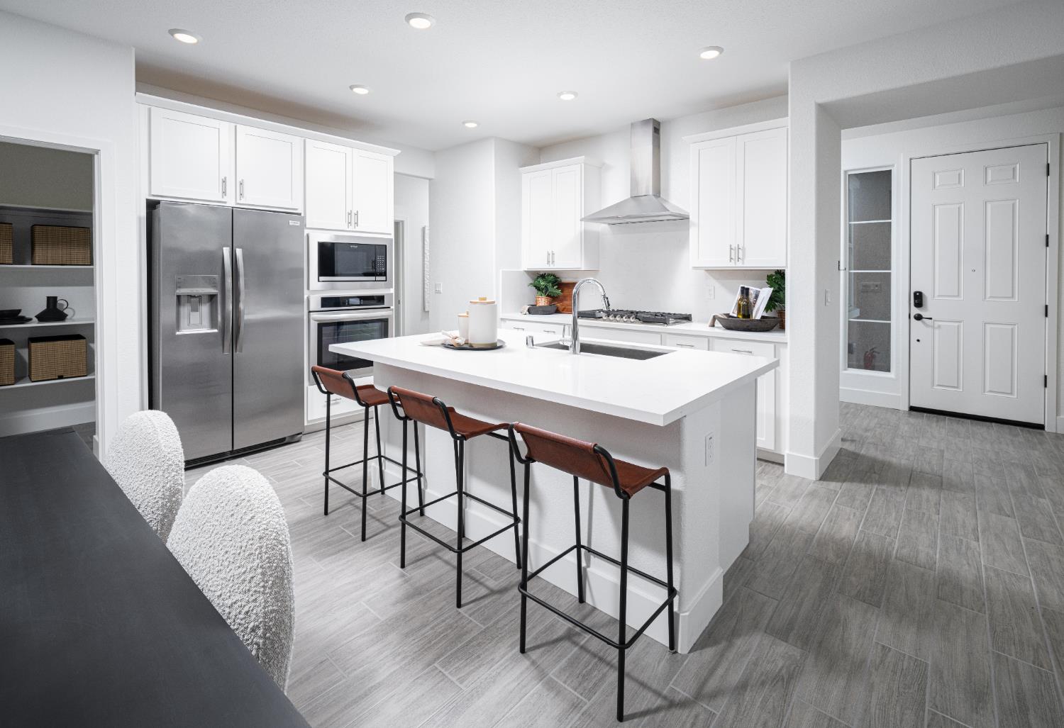 4622 Duckhawk Circle