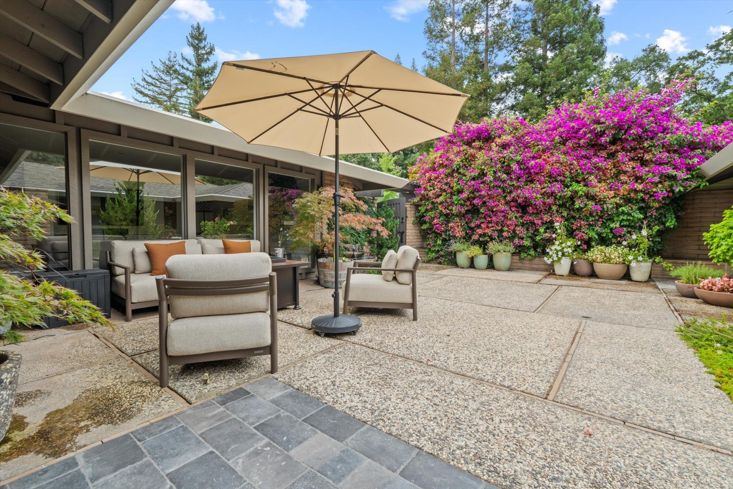 910 Somersby Way