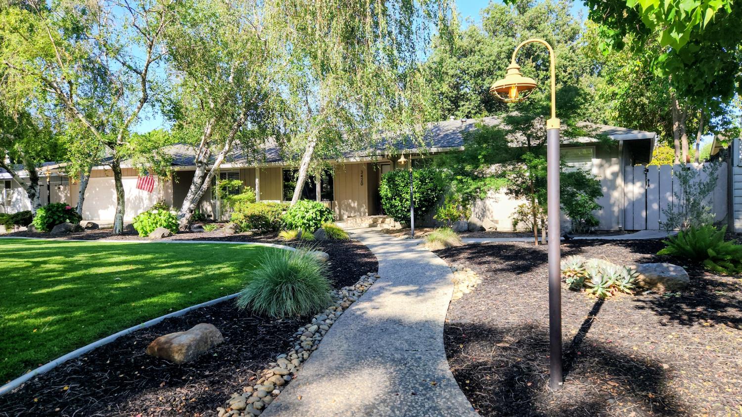 3420 Lancashire Lane
