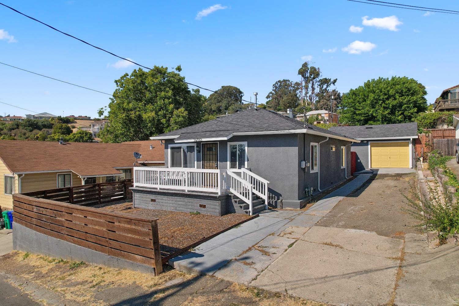 14732 Darius Way