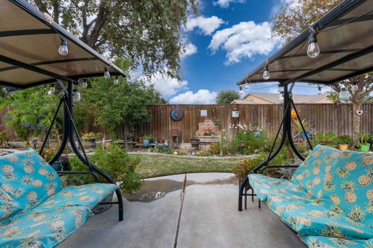 Los Banos, California 93635, United States, 3 Bedrooms Bedrooms, ,2 BathroomsBathrooms,Residential,Active,243075