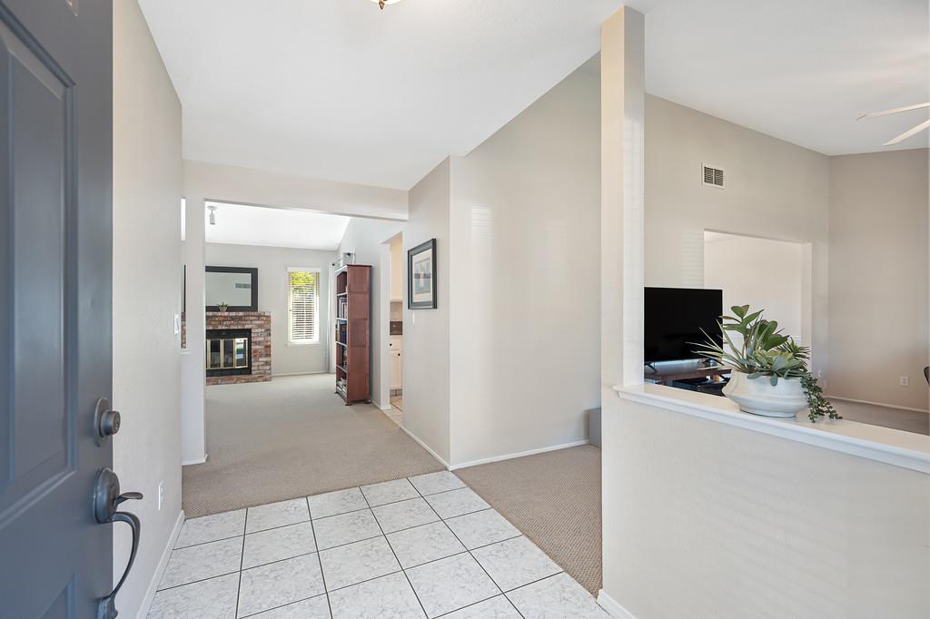 609 Willow Creek Drive