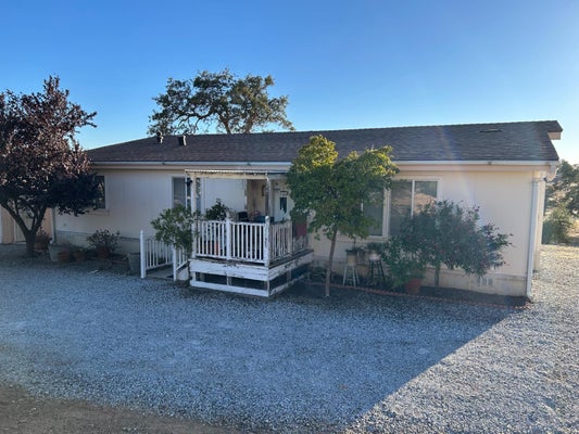2319 HIDALGO ST, LA GRANGE, CA 95329 - Image d80498217b476bfb59bf4d77c8431637/3926337731