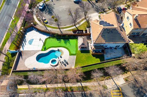 25 W Verano Court Mountain House CA 95391