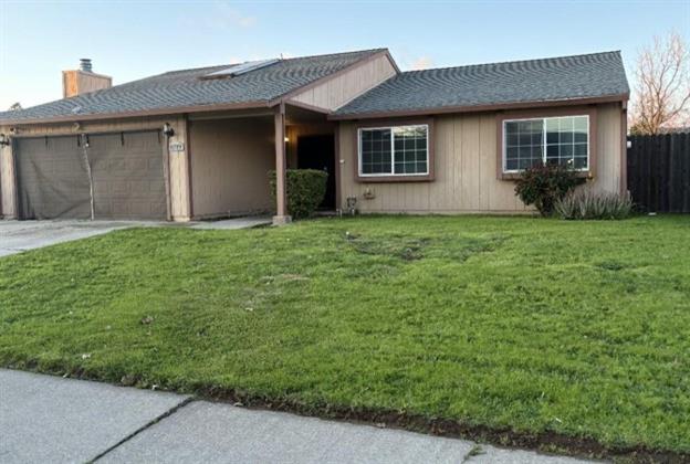 8719 Crystal River Way