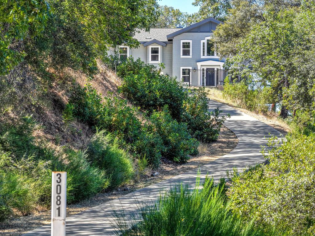 3081 Texas Hill Road