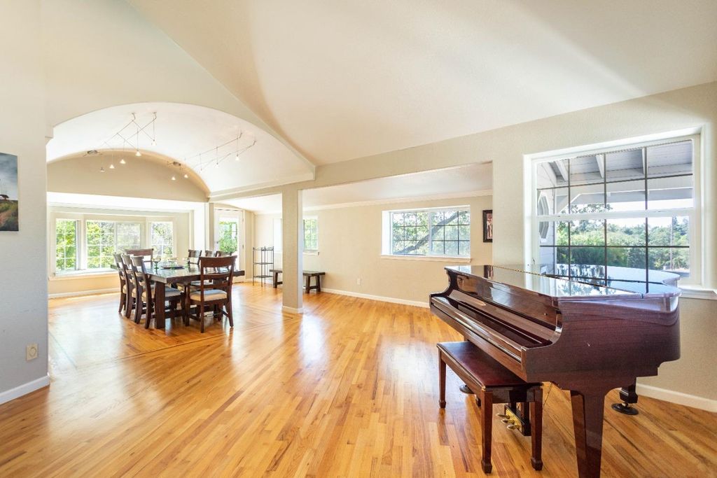 Photo of 6333 Indian Springs Road, Loomis, CA 95650 (MLS # 226007340)