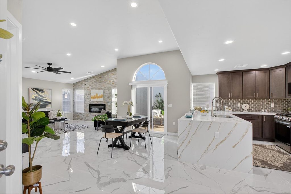 Photo of 8005 DELAGE Way, Sacramento, CA 95828 (MLS # 225134779)
