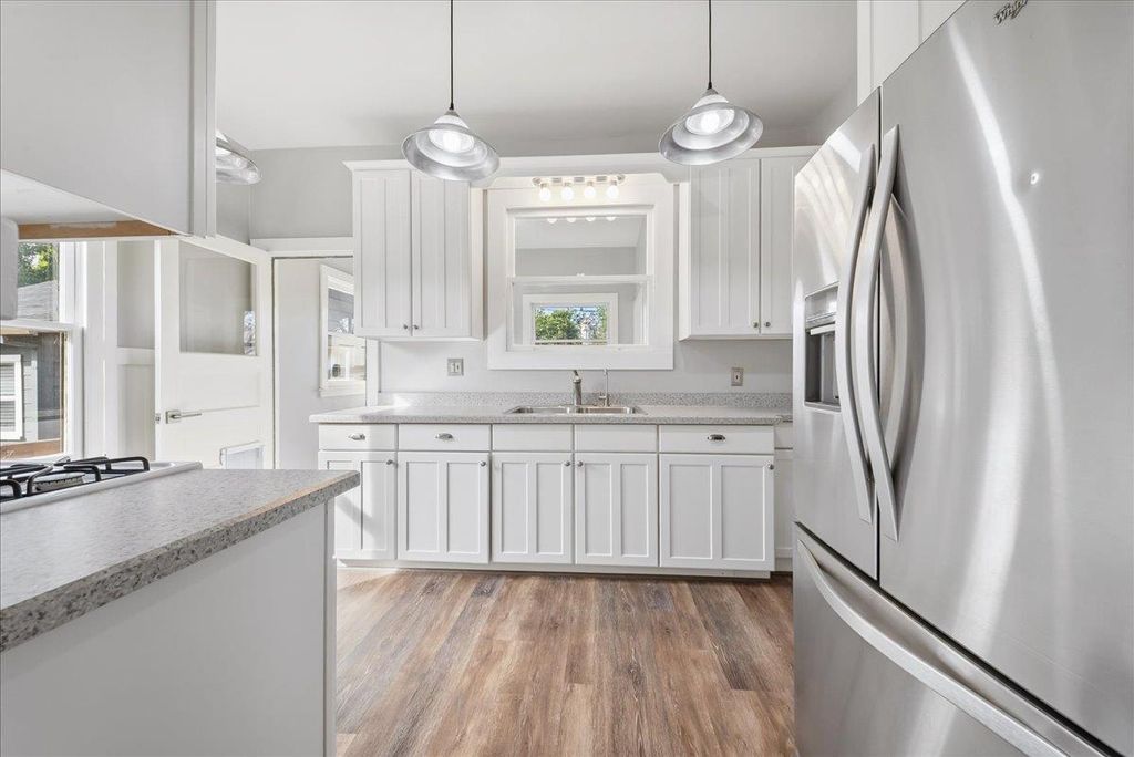 Photo of 2500 41st Street, Sacramento, CA 95817 (MLS # 226034785)