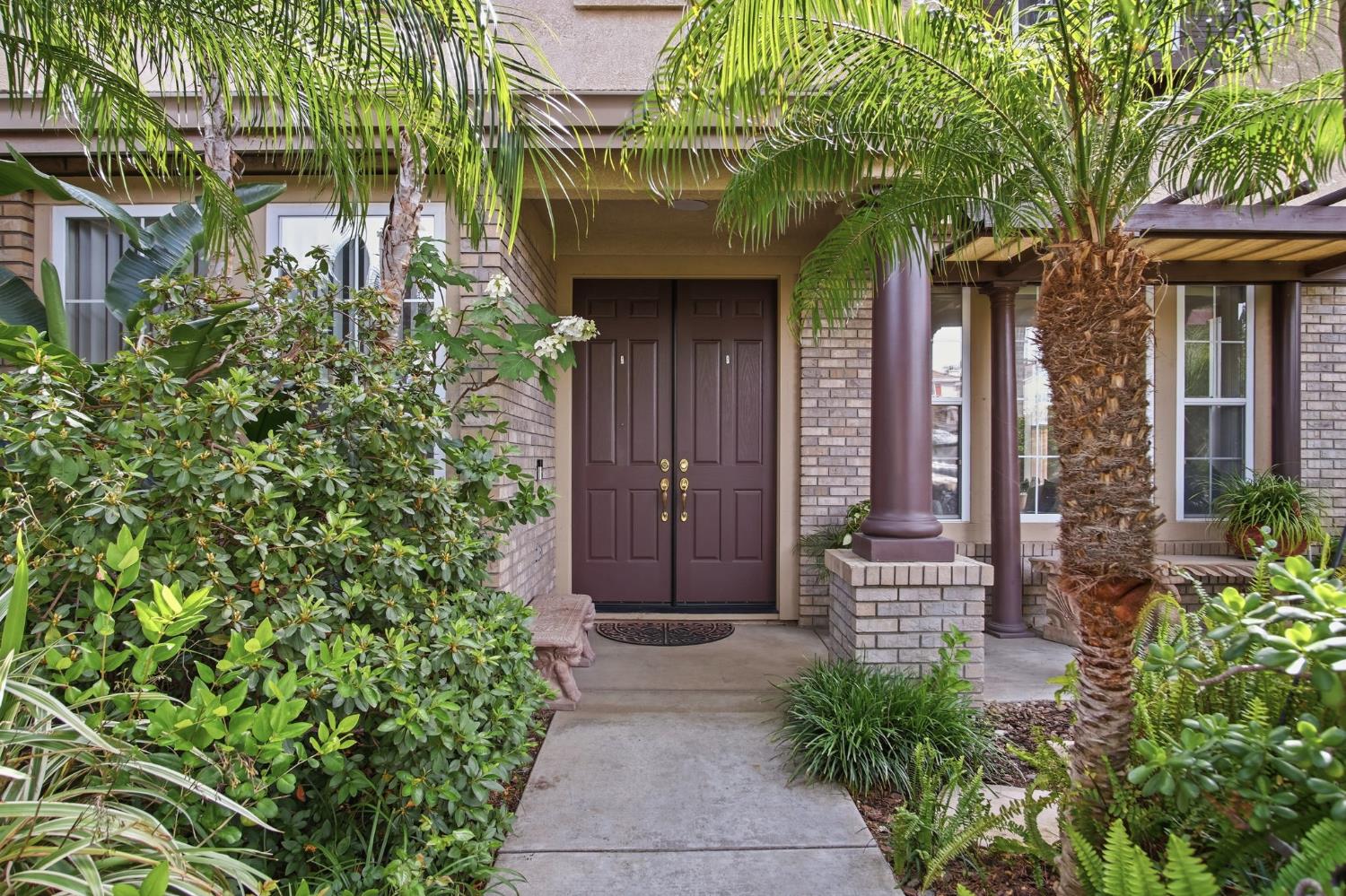 4230 Eveningside Lane