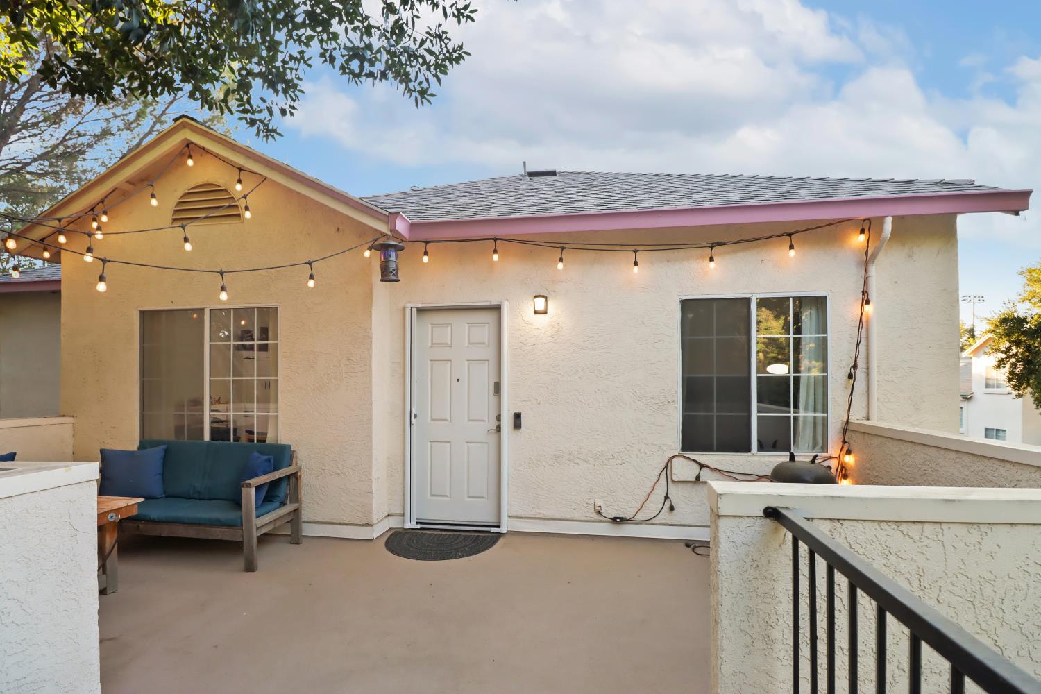 1175 E Greene Terrace