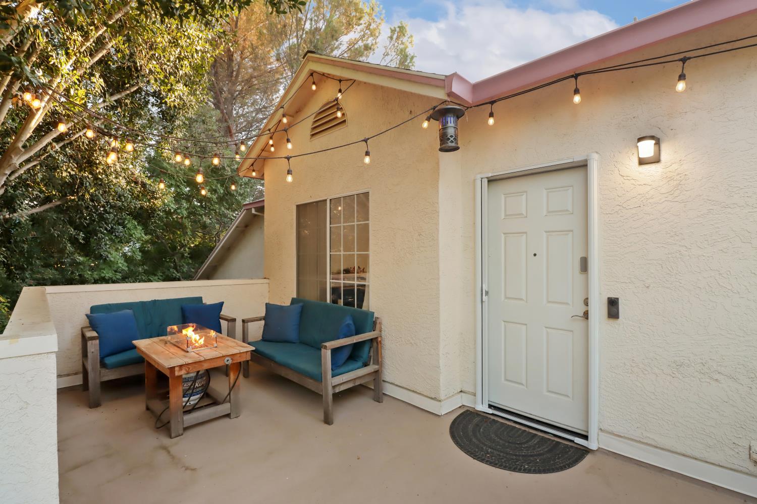 1175 E Greene Terrace