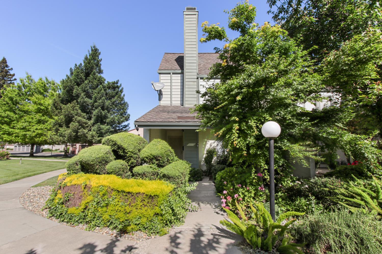 126 Touchstone Place