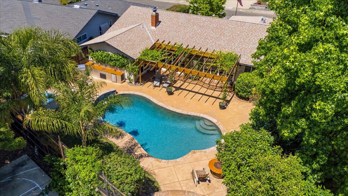 7104 Willey Way