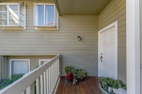 121 Valley Oak Dr., Roseville, CA 95678 - MLS#: 225017849