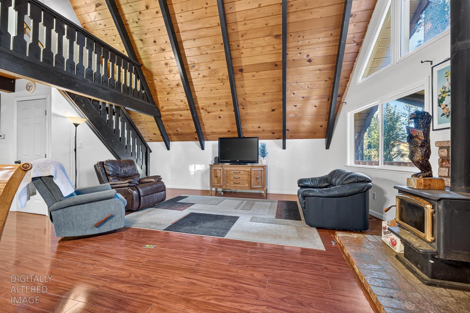 311 Bluebird Lane