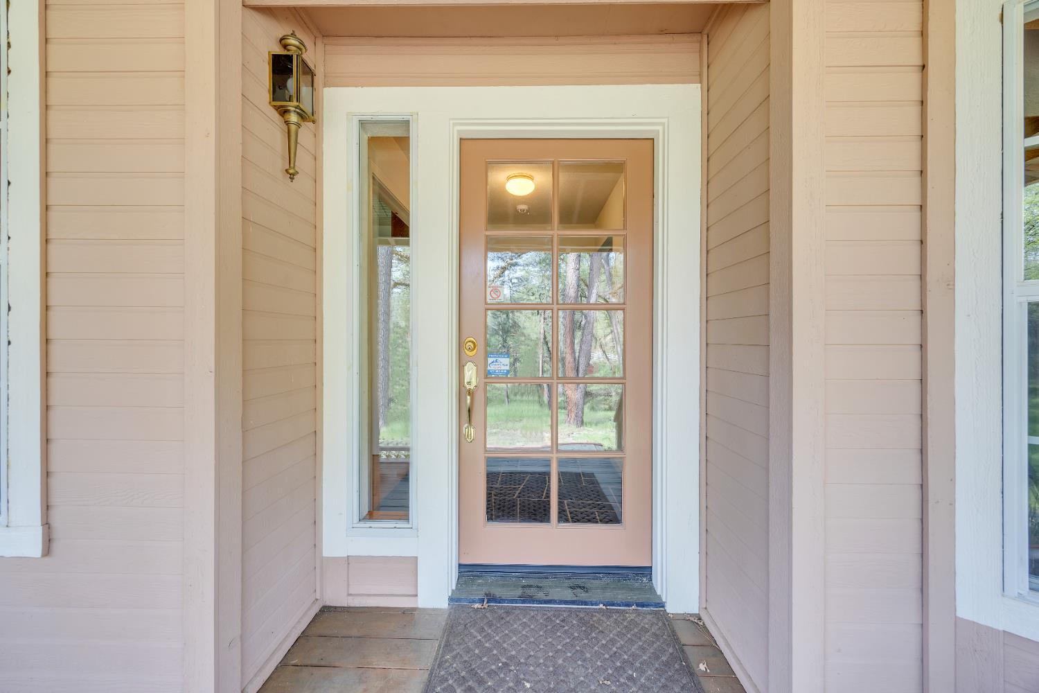 19555 N Tuolumne Road