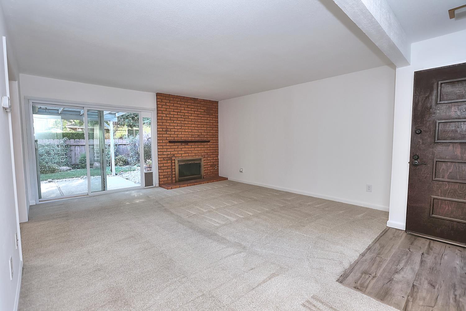 7032 La Costa Lane