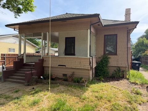 4225 53rd Street Sacramento CA 95820