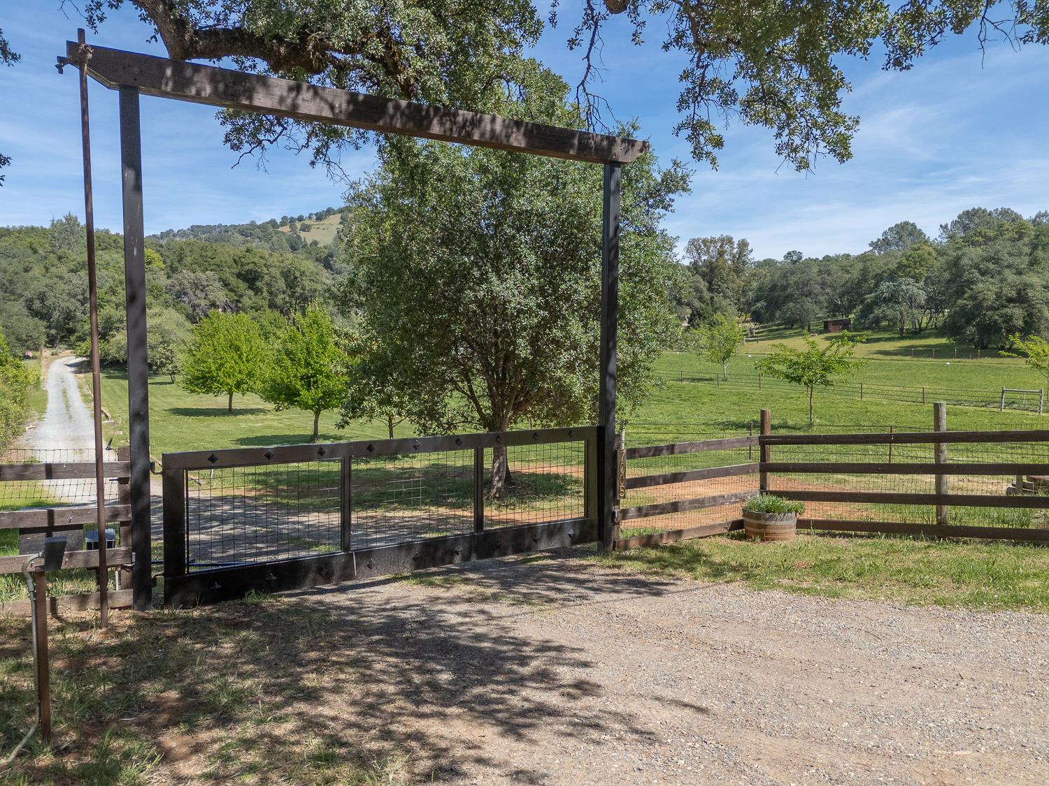 7005 Cross Star Trail