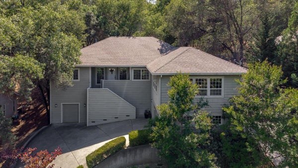 19205 BALD EAGLE LOOP, PENN VALLEY, CA 95946 - Image d8d45d9742d1fe2df59b27c60d2bb2a7/1182580044