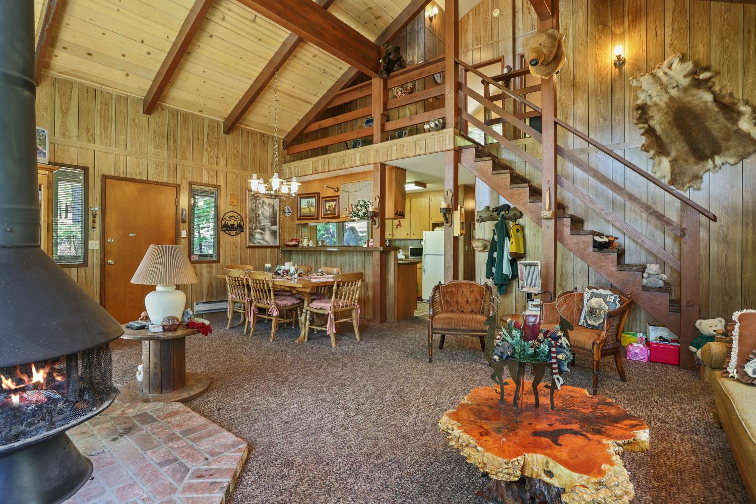 2383 Indian Rock Road