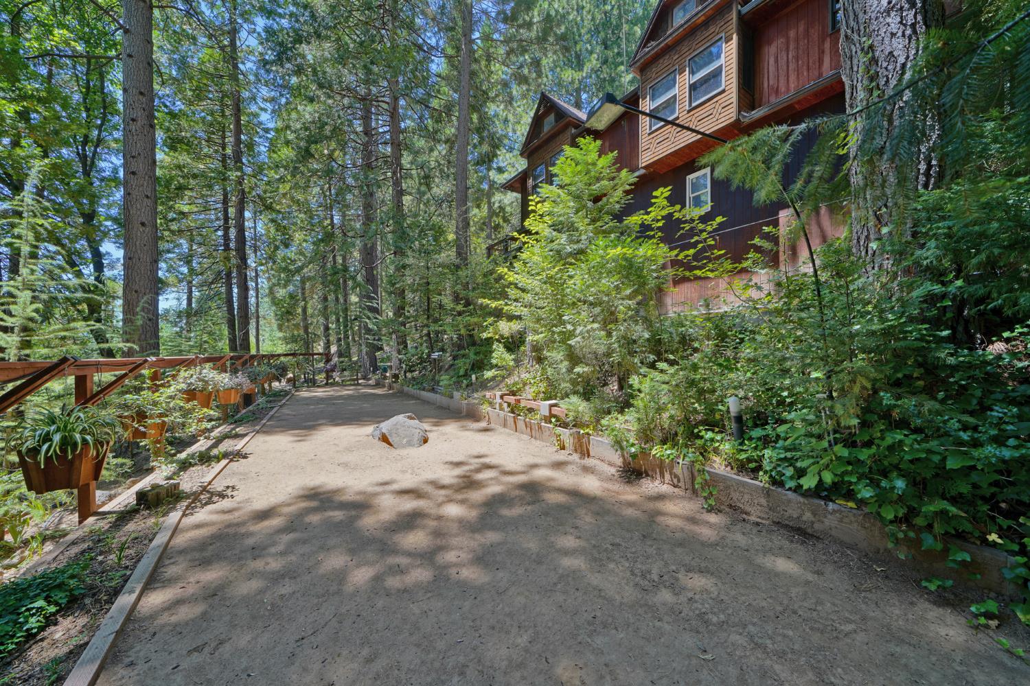 7501 Spring Valley Road