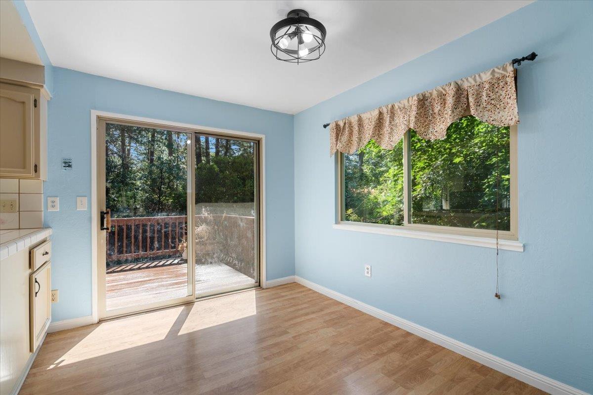 Meadow Vista, California 95722, United States, 3 Bedrooms Bedrooms, ,2 BathroomsBathrooms,Residential,Active,184464