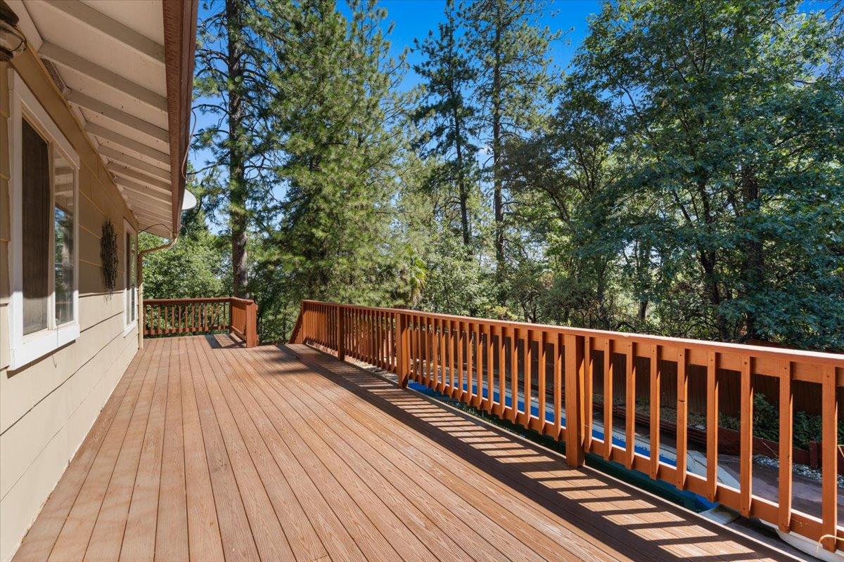 Meadow Vista, California 95722, United States, 3 Bedrooms Bedrooms, ,2 BathroomsBathrooms,Residential,Active,184464