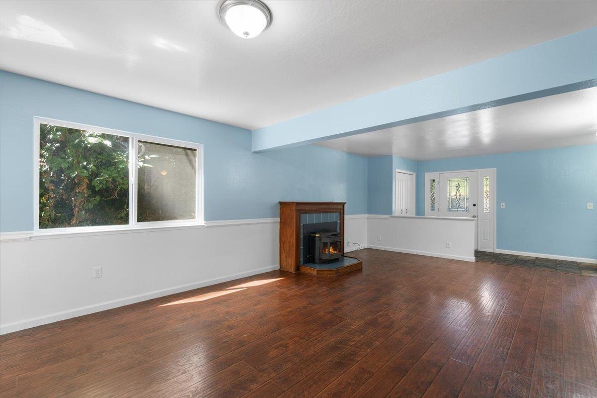 Meadow Vista, California 95722, United States, 3 Bedrooms Bedrooms, ,2 BathroomsBathrooms,Residential,Active,184464