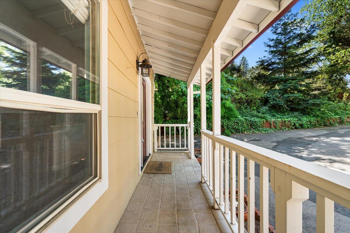 Meadow Vista, California 95722, United States, 3 Bedrooms Bedrooms, ,2 BathroomsBathrooms,Residential,Active,184464