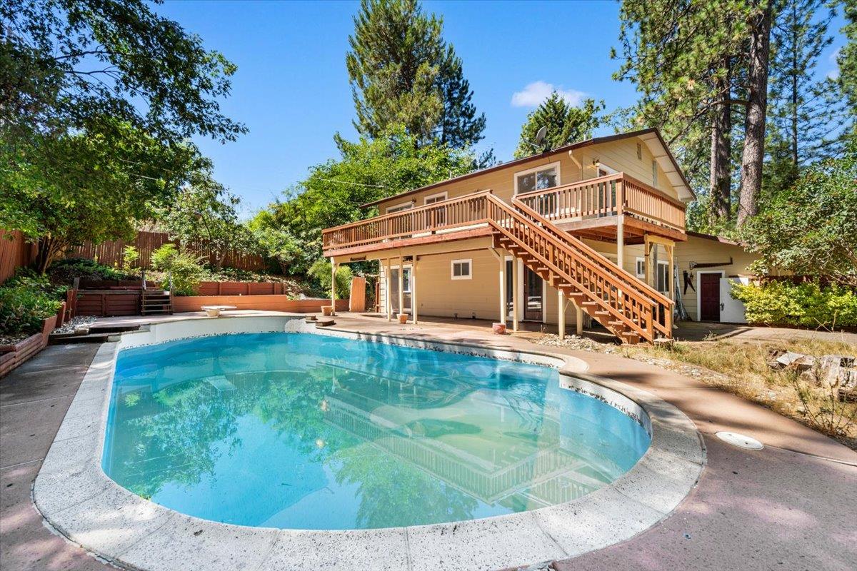 Meadow Vista, California 95722, United States, 3 Bedrooms Bedrooms, ,2 BathroomsBathrooms,Residential,Active,184464