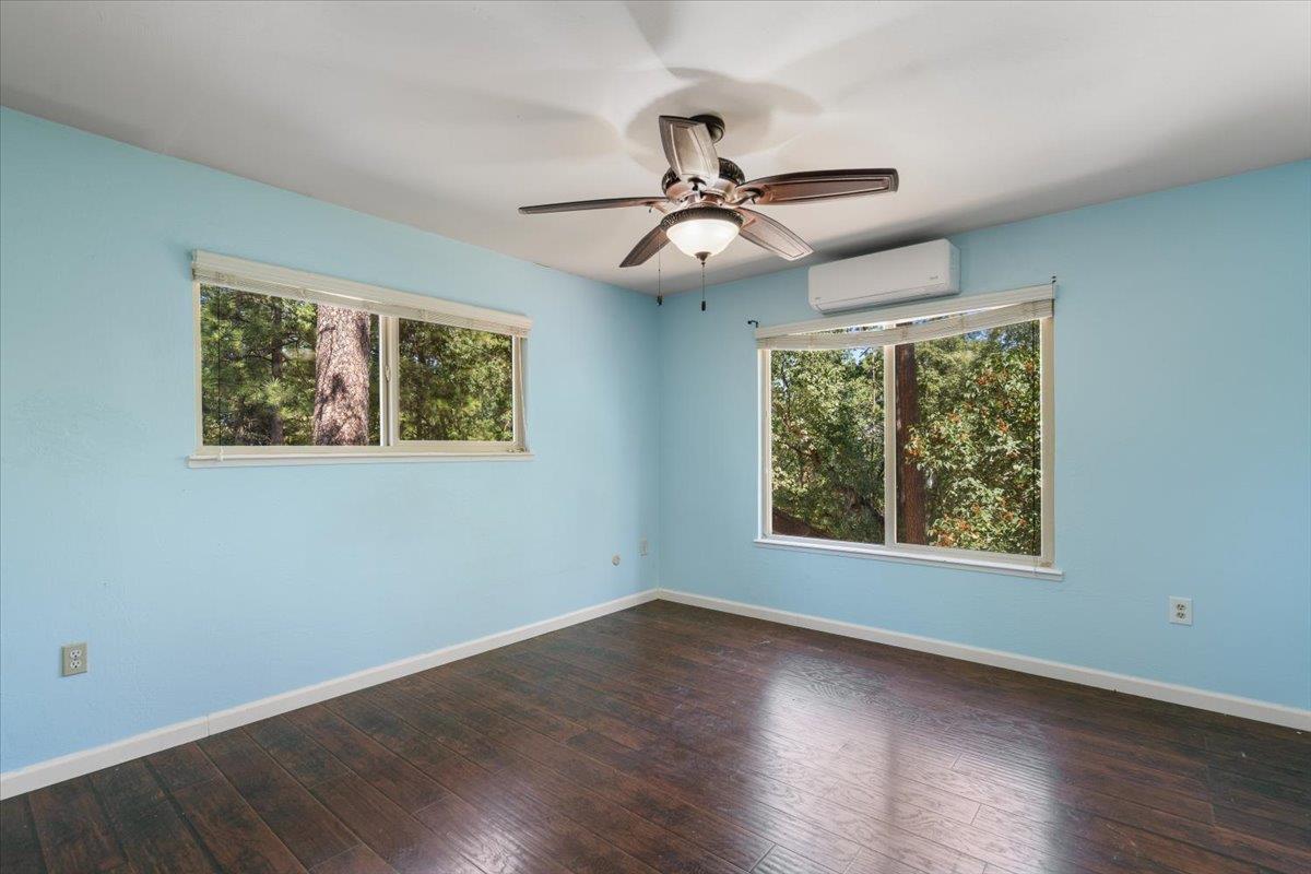 Meadow Vista, California 95722, United States, 3 Bedrooms Bedrooms, ,2 BathroomsBathrooms,Residential,Active,184464