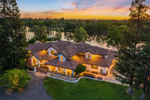 10676 Wilton Road Elk Grove CA 95624