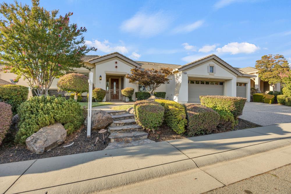 2260 Hidden Hills Lane