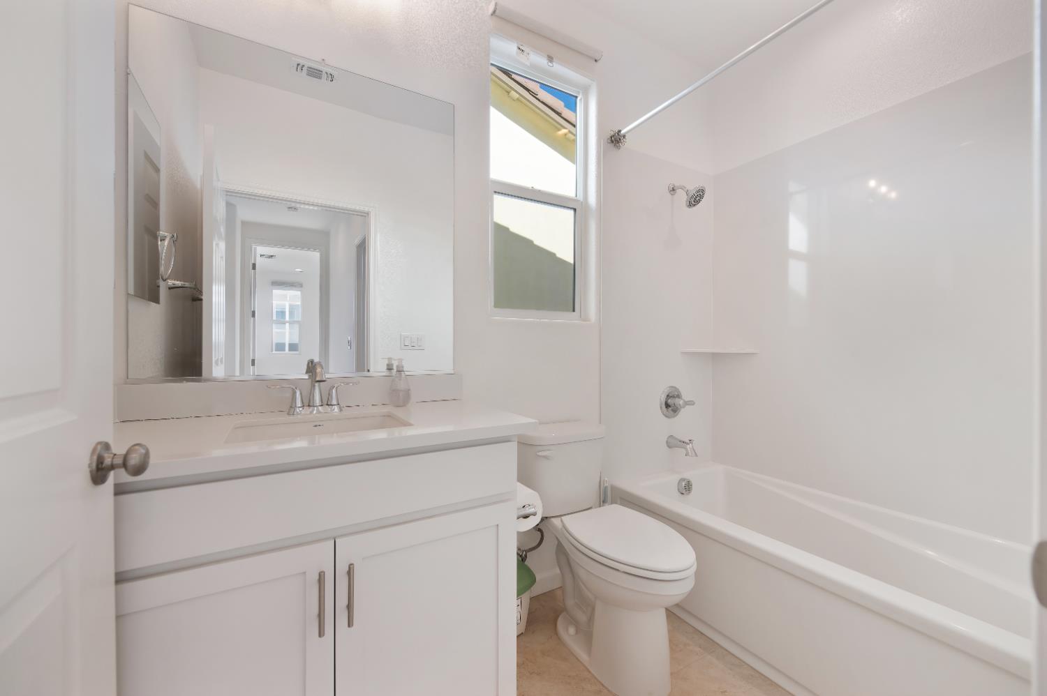 Rancho Cordova, California 95742, United States, 3 Bedrooms Bedrooms, ,3 BathroomsBathrooms,Residential,Active,177361