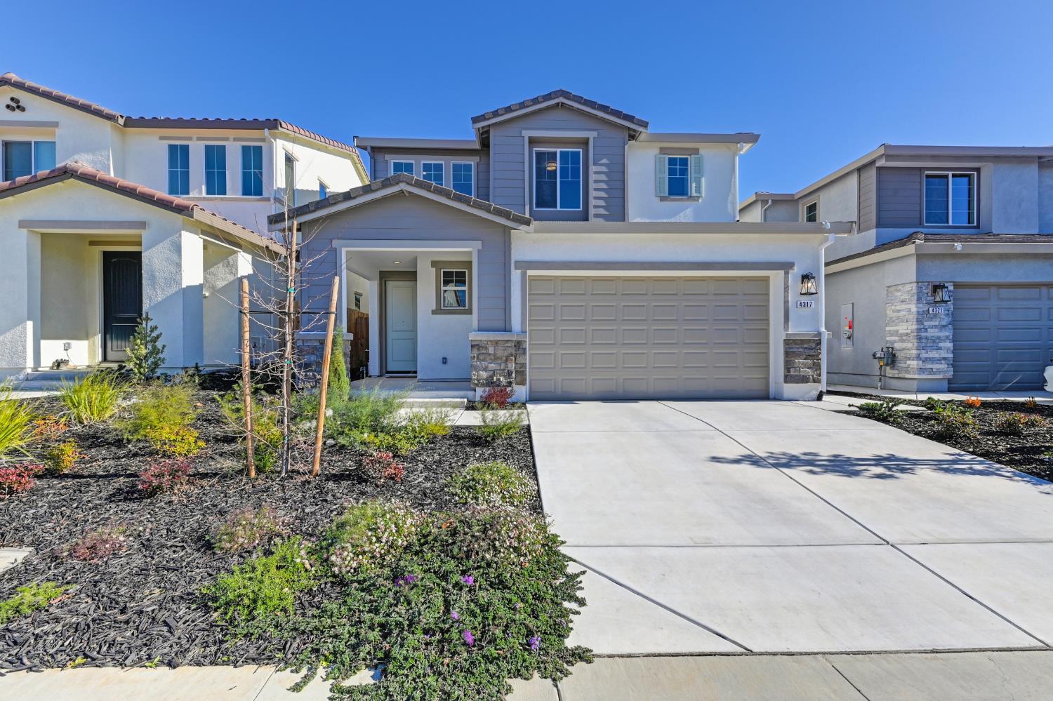 Rancho Cordova, California 95742, United States, 3 Bedrooms Bedrooms, ,3 BathroomsBathrooms,Residential,Active,177361