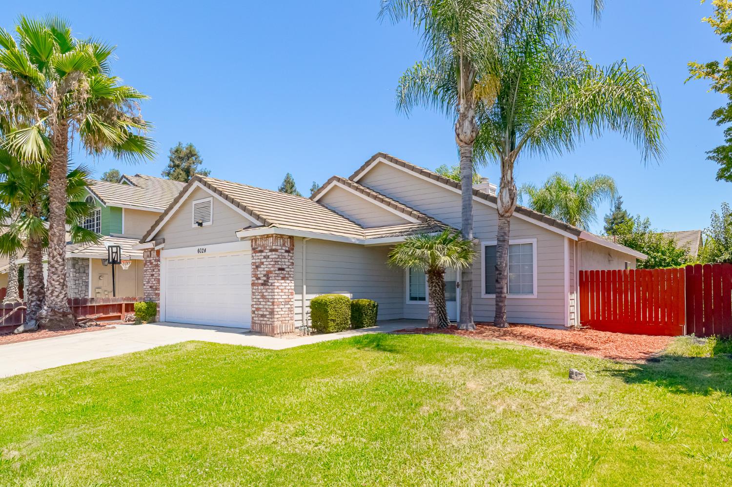 6024 Creek Bend Drive