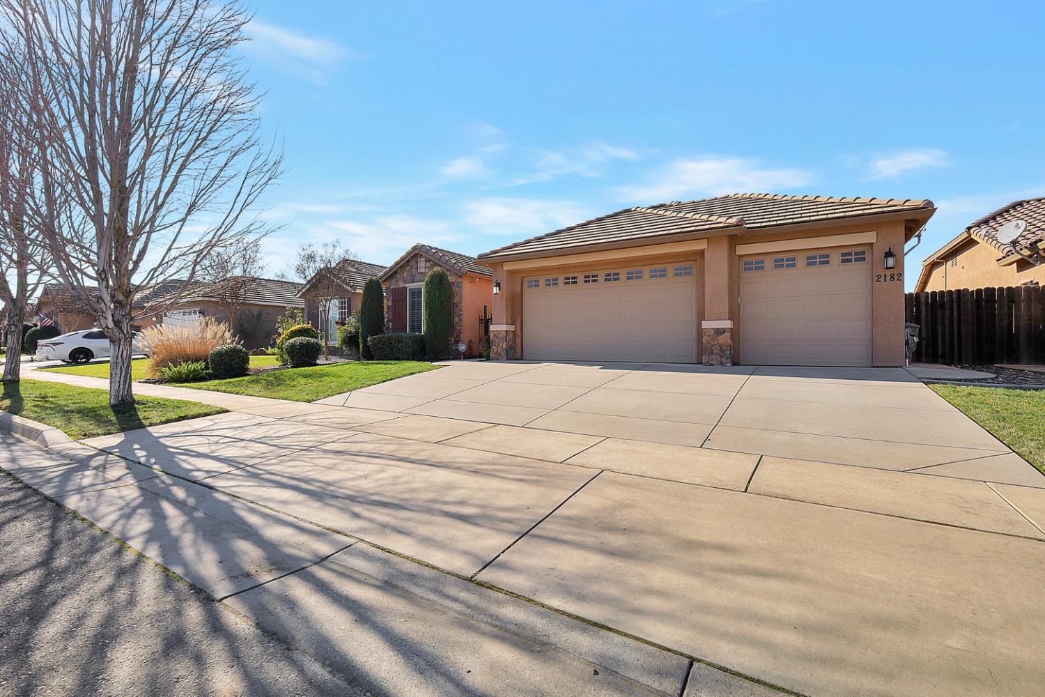 2182 Newcastle Drive