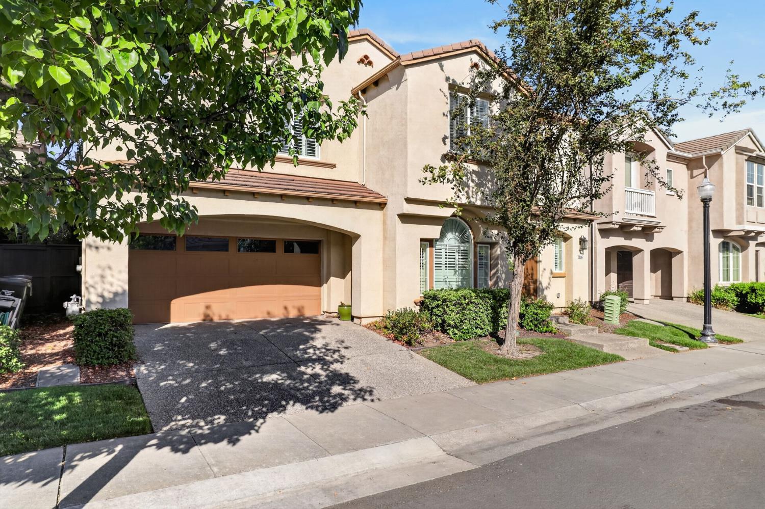 2806 Maybrook Drive