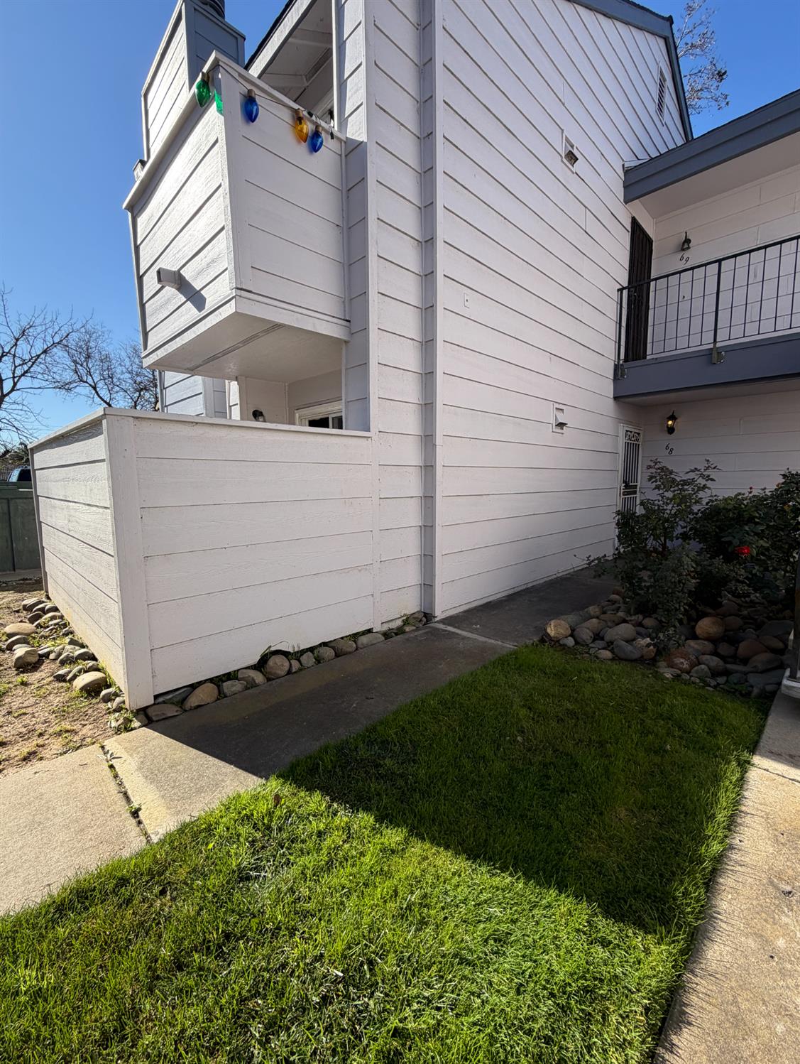 8240 Center Parkway 68