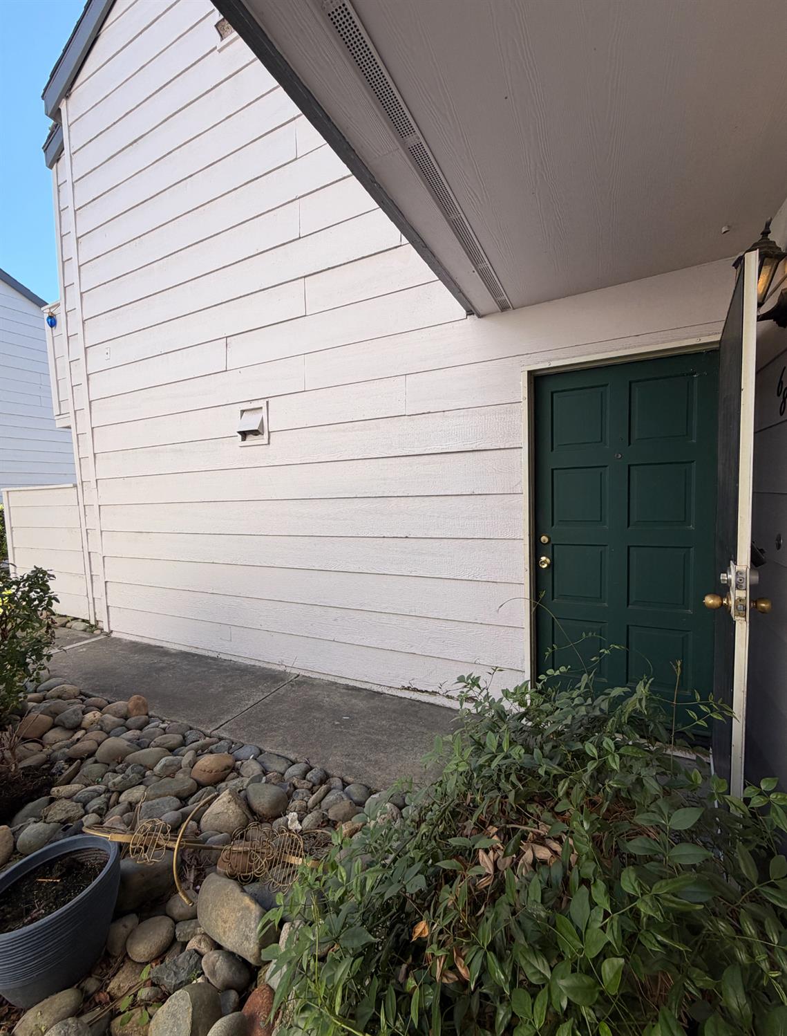 8240 Center Parkway 68