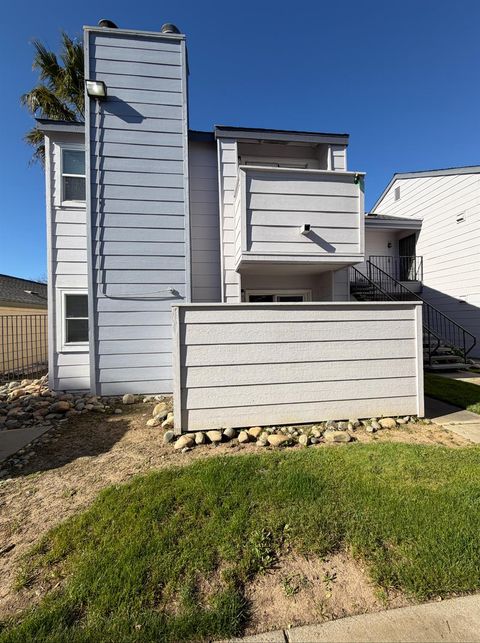 8240 Center Parkway 68 Sacramento CA 95823